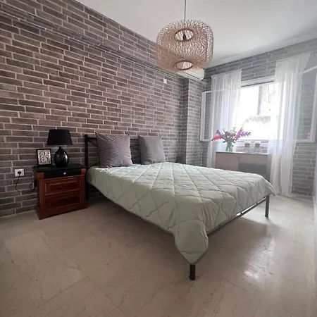 Lolas House Tatil Evi